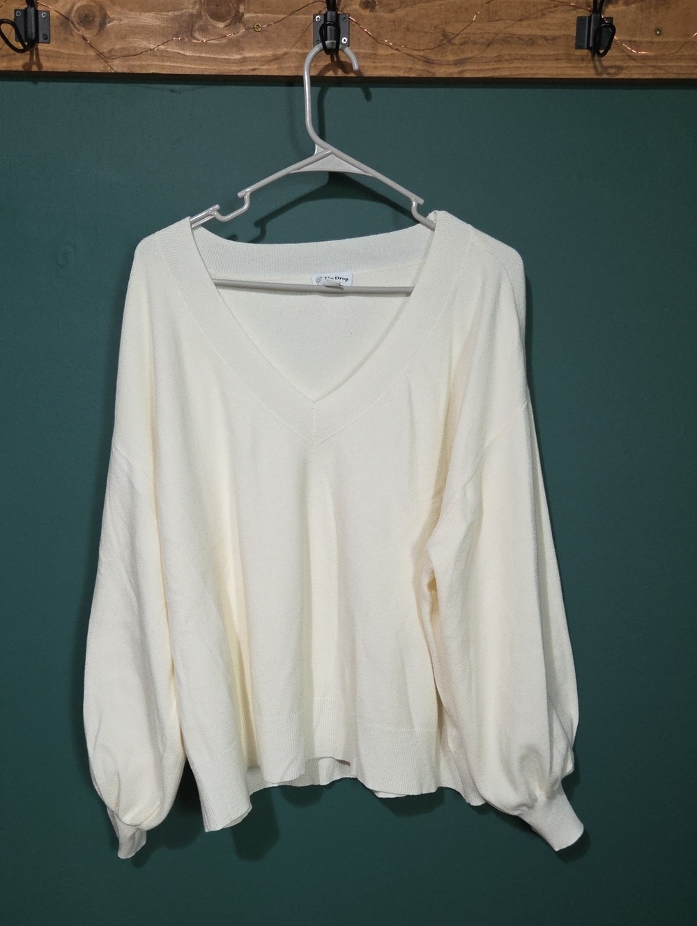 Cream V-Neck Sweater - Soft Long Sleeve Women’s Knit